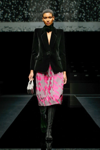 Fotoservizio/FW 20-21/WOMEN/SFILATA/GIORGIO ARMANI/DP2/2