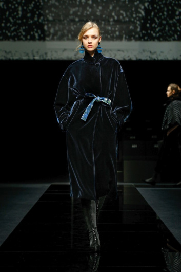 Fotoservizio/FW 20-21/WOMEN/SFILATA/GIORGIO ARMANI/DP2/0