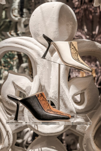 Fotoservizio/FW 20-21/WOMEN/PRESENTAZIONE/JIMMY CHOO/DP2/1