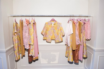 Fotoservizio/SS 2016/WOMEN/L'AUTRE CHOSE/DP2/54
