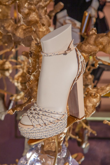 Fotoservizio/SS 2020/WOMEN/PRESENTAZIONE/AQUAZZURA/DP2/83
