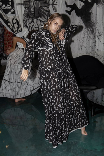 Fotoservizio/SS 2020/WOMEN/PRESENTAZIONE/MELAMPO CORSO COMO 10/DP2/17
