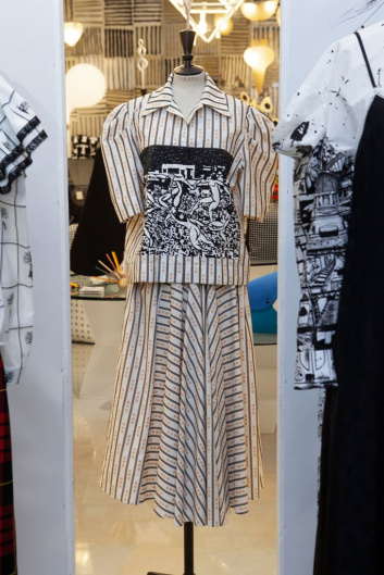 Fotoservizio/SS 2020/WOMEN/PRESENTAZIONE/MELAMPO CORSO COMO 10/DP2/27