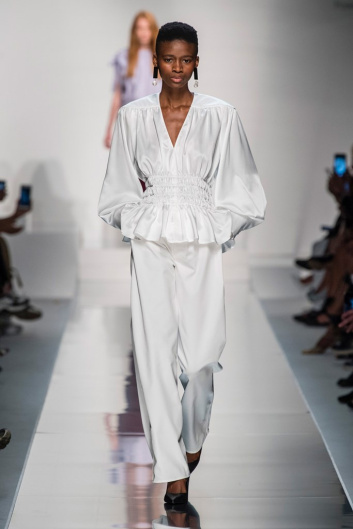 Fotoservizio/SS 2020/WOMEN/EVENTO/NYNNE/DP2/8