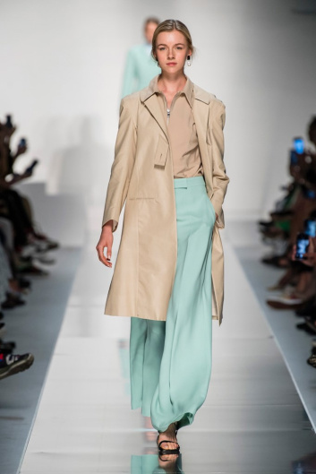 Fotoservizio/SS 2020/WOMEN/EVENTO/NYNNE/DP2/13