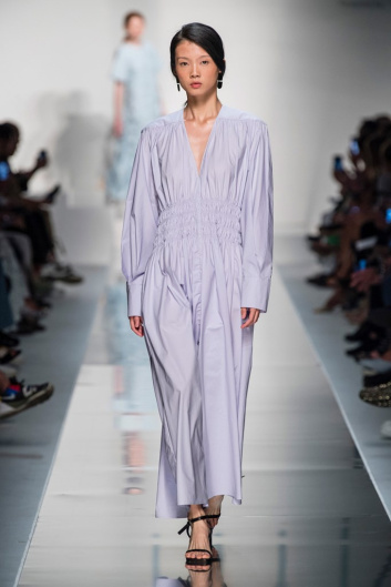 Fotoservizio/SS 2020/WOMEN/EVENTO/NYNNE/DP2/11