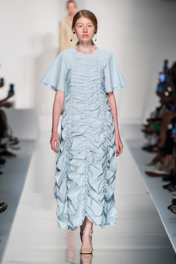 Fotoservizio/SS 2020/WOMEN/EVENTO/NYNNE/DP2/12