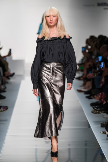 Fotoservizio/SS 2020/WOMEN/EVENTO/NYNNE/DP2/24
