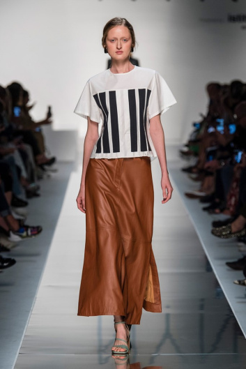 Fotoservizio/SS 2020/WOMEN/EVENTO/NYNNE/DP2/19