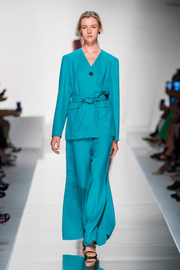 Fotoservizio/SS 2020/WOMEN/EVENTO/NYNNE/DP2/34