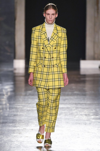 Fotoservizio/SS 2020/WOMEN/SFILATA/ULTRÀCHIC/DP2/3