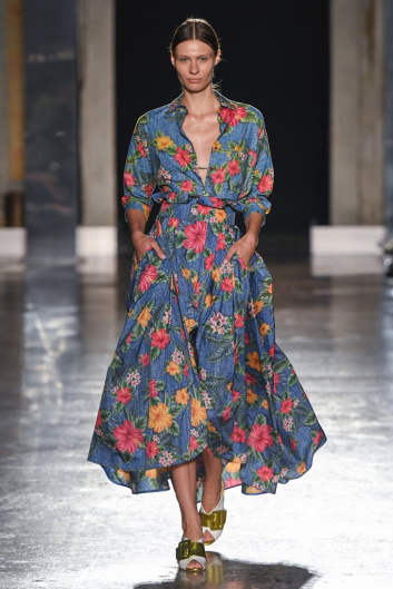 Fotoservizio/SS 2020/WOMEN/SFILATA/ULTRÀCHIC/DP2/8