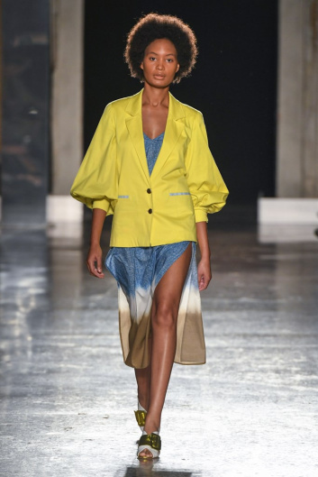 Fotoservizio/SS 2020/WOMEN/SFILATA/ULTRÀCHIC/DP2/1