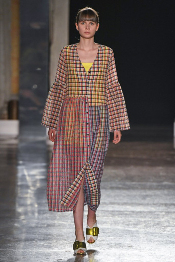 Fotoservizio/SS 2020/WOMEN/SFILATA/ULTRÀCHIC/DP2/4
