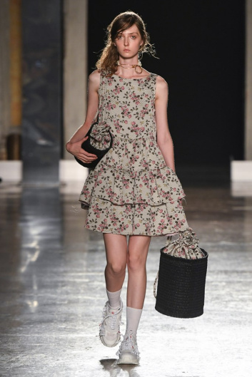 Fotoservizio/SS 2020/WOMEN/SFILATA/ALEXANDRA MOURA/DP2/1