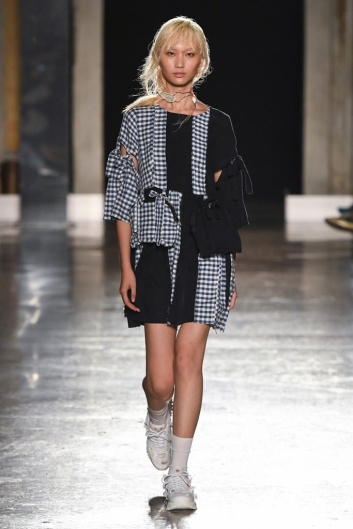 Fotoservizio/SS 2020/WOMEN/SFILATA/ALEXANDRA MOURA/DP2/5