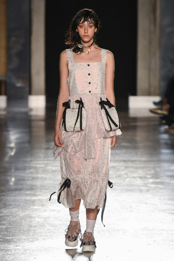 Fotoservizio/SS 2020/WOMEN/SFILATA/ALEXANDRA MOURA/DP2/1