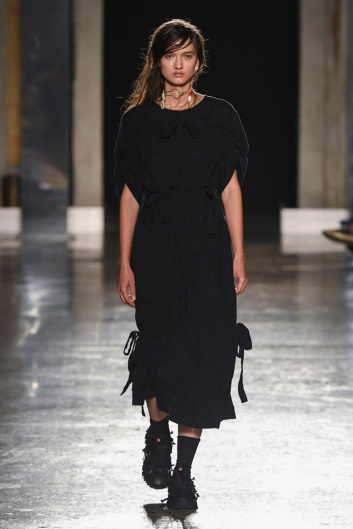 Fotoservizio/SS 2020/WOMEN/SFILATA/ALEXANDRA MOURA/DP2/11