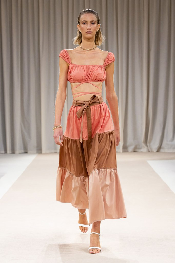 Fotoservizio/SS 2020/WOMEN/PRESENTAZIONE/BEATRICE B/DP2/20