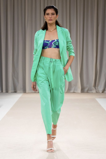 Fotoservizio/SS 2020/WOMEN/PRESENTAZIONE/BEATRICE B/DP2/23