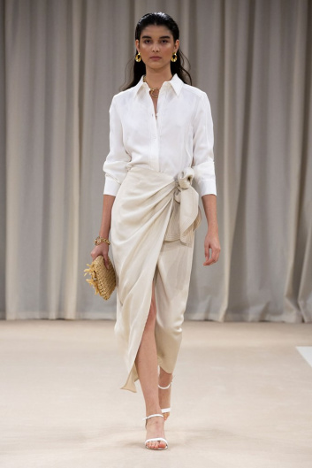 Fotoservizio/SS 2020/WOMEN/PRESENTAZIONE/BEATRICE B/DP2/34