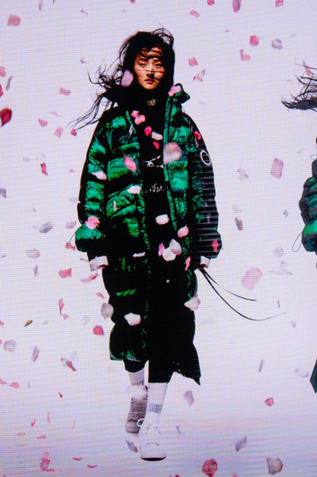 Fotoservizio/SS 2020/WOMEN/EVENTO/BOSIDENG/DP2/2