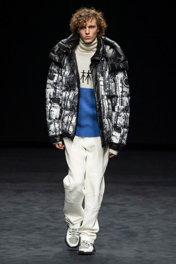 Fotoservizio/SS 2020/WOMEN/EVENTO/BOSIDENG/DP2/13