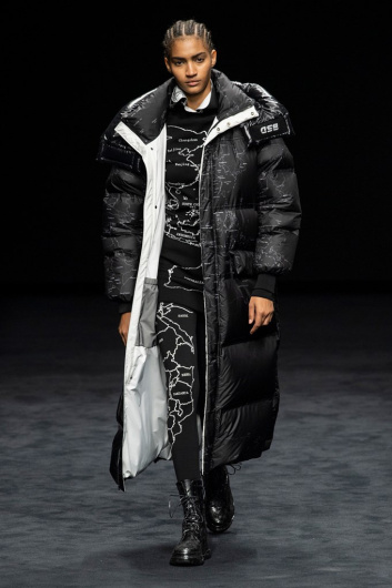 Fotoservizio/SS 2020/WOMEN/EVENTO/BOSIDENG/DP2/20