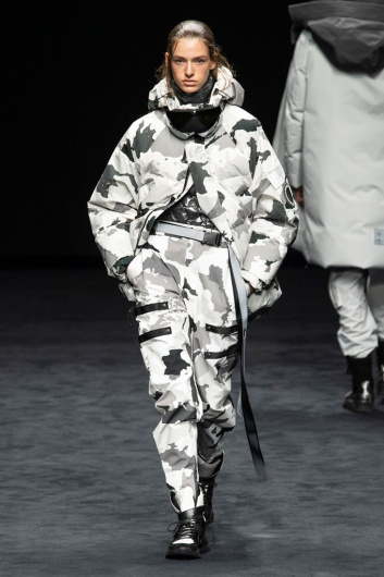 Fotoservizio/SS 2020/WOMEN/EVENTO/BOSIDENG/DP2/29