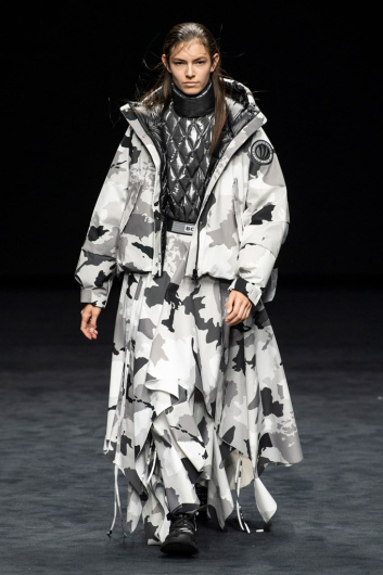 Fotoservizio/SS 2020/WOMEN/EVENTO/BOSIDENG/DP2/27
