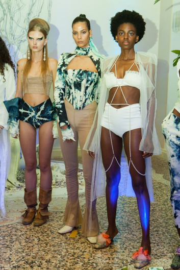 Fotoservizio/SS 2020/WOMEN/PRESENTAZIONE/SALVATORE VIGNOLA/DP2/19