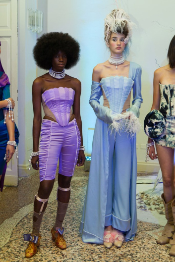 Fotoservizio/SS 2020/WOMEN/PRESENTAZIONE/SALVATORE VIGNOLA/DP2/23