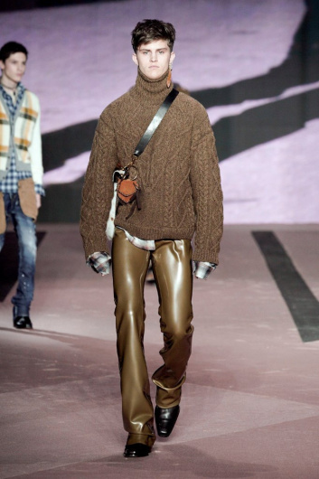 Fotoservizio/FW 20-21/MEN/SFILATA/DSQUARED2/DP2/4