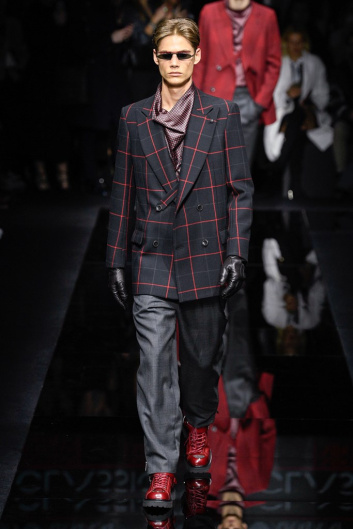 Fotoservizio/FW 20-21/MEN/SFILATA/EMPORIO ARMANI/DP2/0