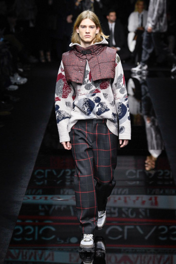 Fotoservizio/FW 20-21/MEN/SFILATA/EMPORIO ARMANI/DP2/3