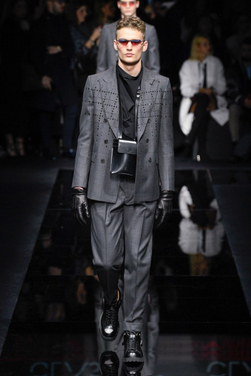 Fotoservizio/FW 20-21/MEN/SFILATA/EMPORIO ARMANI/DP2/2