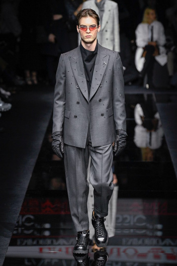 Fotoservizio/FW 20-21/MEN/SFILATA/EMPORIO ARMANI/DP2/3