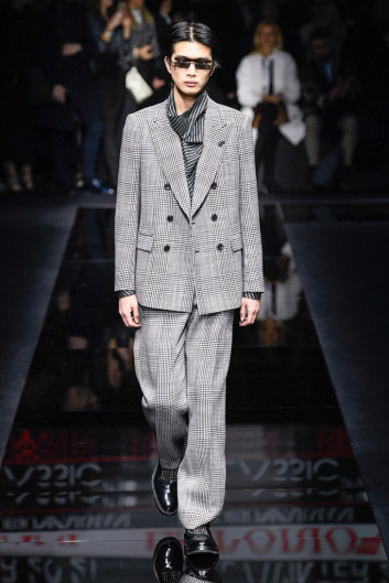 Fotoservizio/FW 20-21/MEN/SFILATA/EMPORIO ARMANI/DP2/4