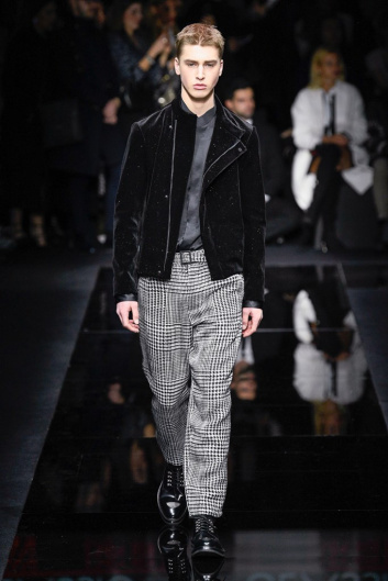 Fotoservizio/FW 20-21/MEN/SFILATA/EMPORIO ARMANI/DP2/4