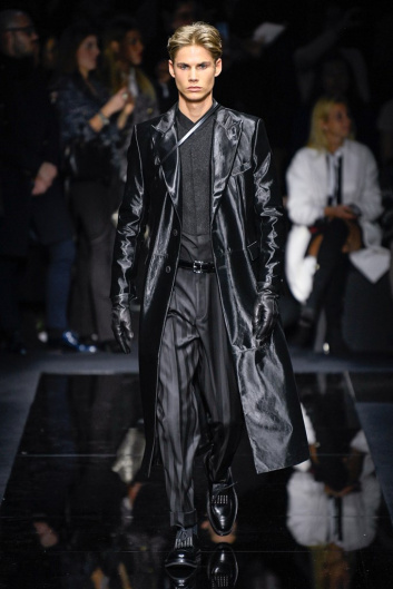 Fotoservizio/FW 20-21/MEN/SFILATA/EMPORIO ARMANI/DP2/0