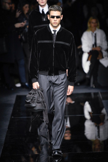 Fotoservizio/FW 20-21/MEN/SFILATA/EMPORIO ARMANI/DP2/10