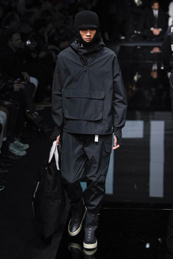 Fotoservizio/FW 20-21/MEN/SFILATA/EMPORIO ARMANI/DP2/18