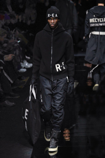 Fotoservizio/FW 20-21/MEN/SFILATA/EMPORIO ARMANI/DP2/0