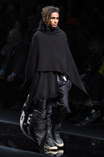 Fotoservizio/FW 20-21/MEN/SFILATA/EMPORIO ARMANI/DP2/2