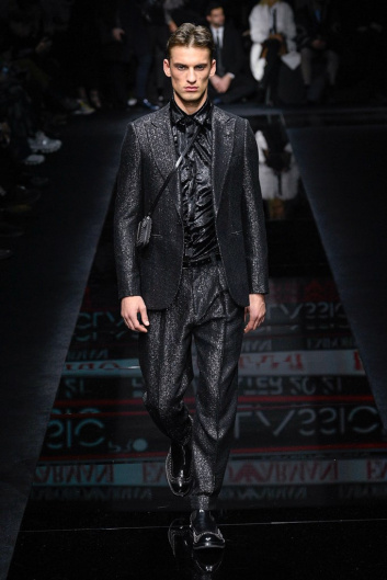 Fotoservizio/FW 20-21/MEN/SFILATA/EMPORIO ARMANI/DP2/14