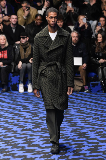 Fotoservizio/FW 20-21/MEN/SFILATA/MARCELO BURLON COUNTY OF MILAN/DP2/0