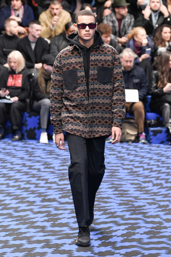 Fotoservizio/FW 20-21/MEN/SFILATA/MARCELO BURLON COUNTY OF MILAN/DP2/1