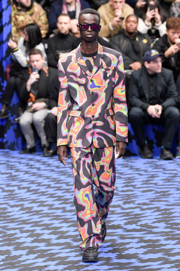 Fotoservizio/FW 20-21/MEN/SFILATA/MARCELO BURLON COUNTY OF MILAN/DP2/17