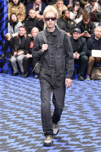 Fotoservizio/FW 20-21/MEN/SFILATA/MARCELO BURLON COUNTY OF MILAN/DP2/19