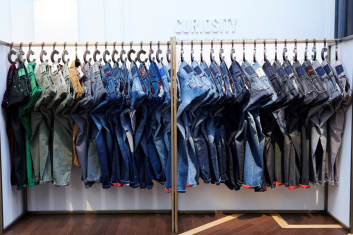 Fotoservizio/FW 20-21/MEN/PRESENTAZIONE/KITON/DP2/3